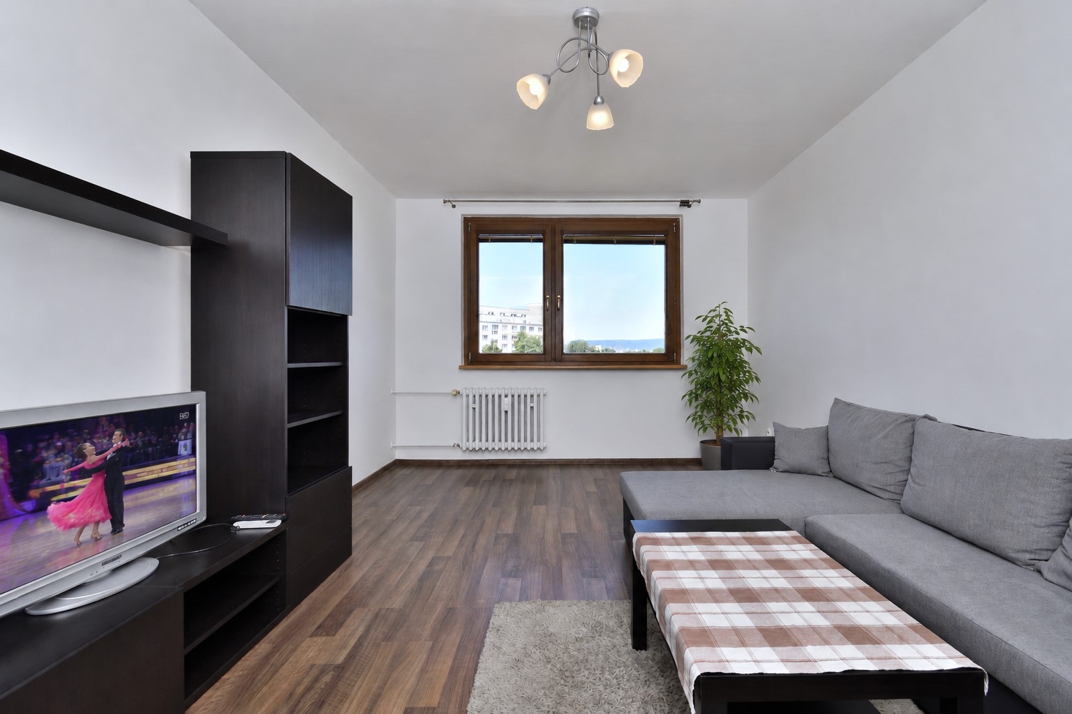 Prenájom 4 izb. byt Toryská 1, Vrakuňa, Bratislava II